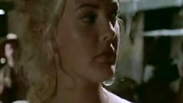 Fakehub: sprawdzanie Chloe Lamour przez okulary filmy erotyczna za darmo rentgenowskie na PornHD