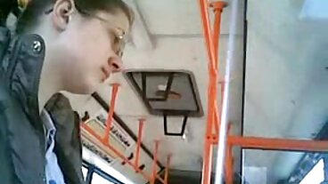 Creeper krótkie darmowe filmiki erotyczne Stepdaddy posuwa Kendrę Spade