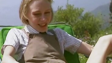 Latynoska mamuśka uwielbia gapić się w filmiki erotyczne sexrura dupę