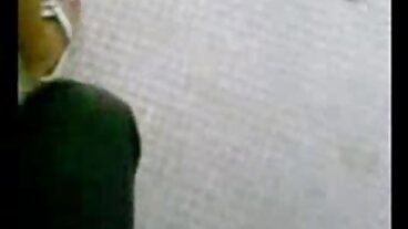 Bi-Couple erotyczne filmy dla dorosłych za darmo potrzebuje prawnika BBC do osiedlenia się - Lena Paul