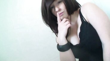 Uroczy młody mężczyzna erotyczne filmy hd Łyżki Duże cycki MILF