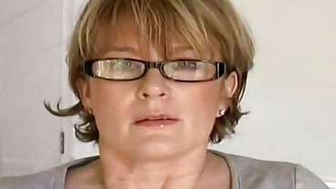 MyTinyWish: Chuda laska analizowana w łazience na PornHD darmowe filmy erotyczne fabularne