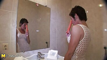 Napalona ruda darmowe filmy erotyczne fabularne uwielbia to od tyłu
